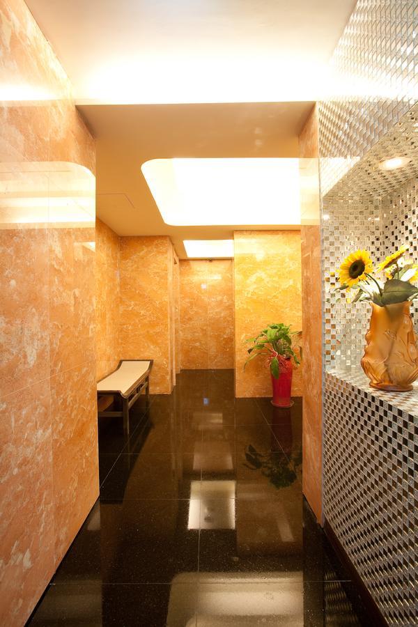 Holyone Hotel ไทเป ภายนอก รูปภาพ